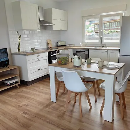 Ortegal & Seacliffs بيت للعطل